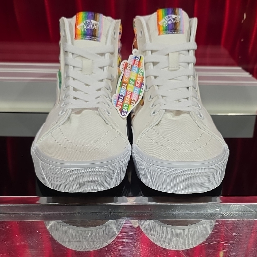 Vans Sk8 Hi 2gether As Ourselves Colors Of The Rainbow Men’s 6.5 Women’s 8 New - Picture 3 of 5